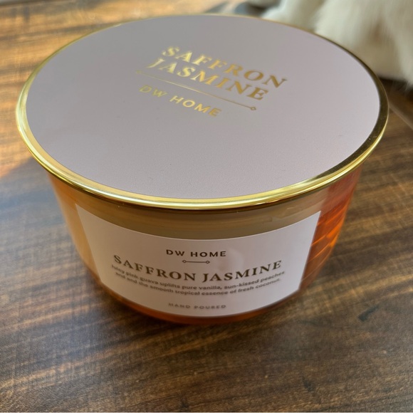 DW Home Saffron Jasmine Large Triple Wick Candle - Picture 2 of 4